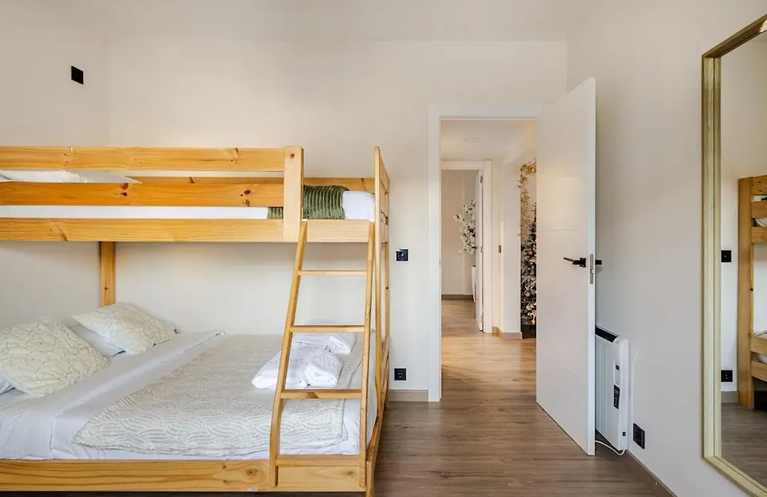O Lar de Laura Casa familiar para escapada tranquila con piscina y sala de juegos cerca de Vigo-1