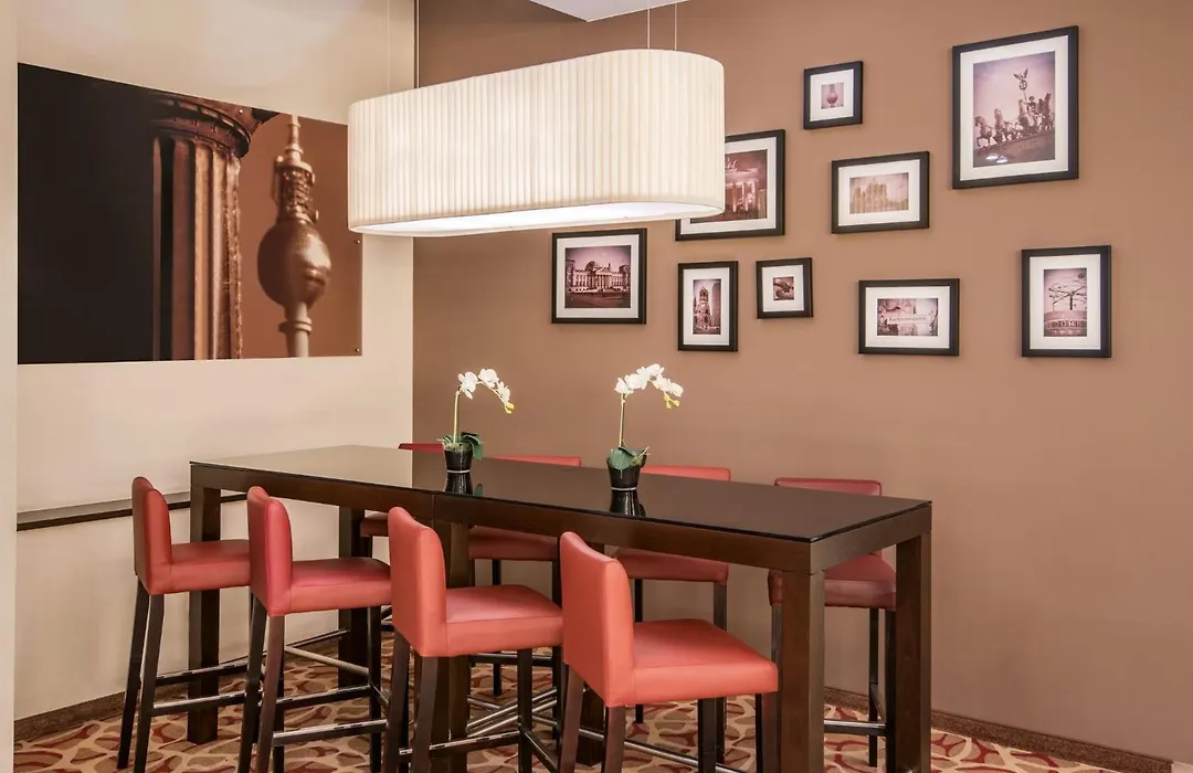 Crowne Plaza Berlin City Centre Ku'Damm By Ihg-1