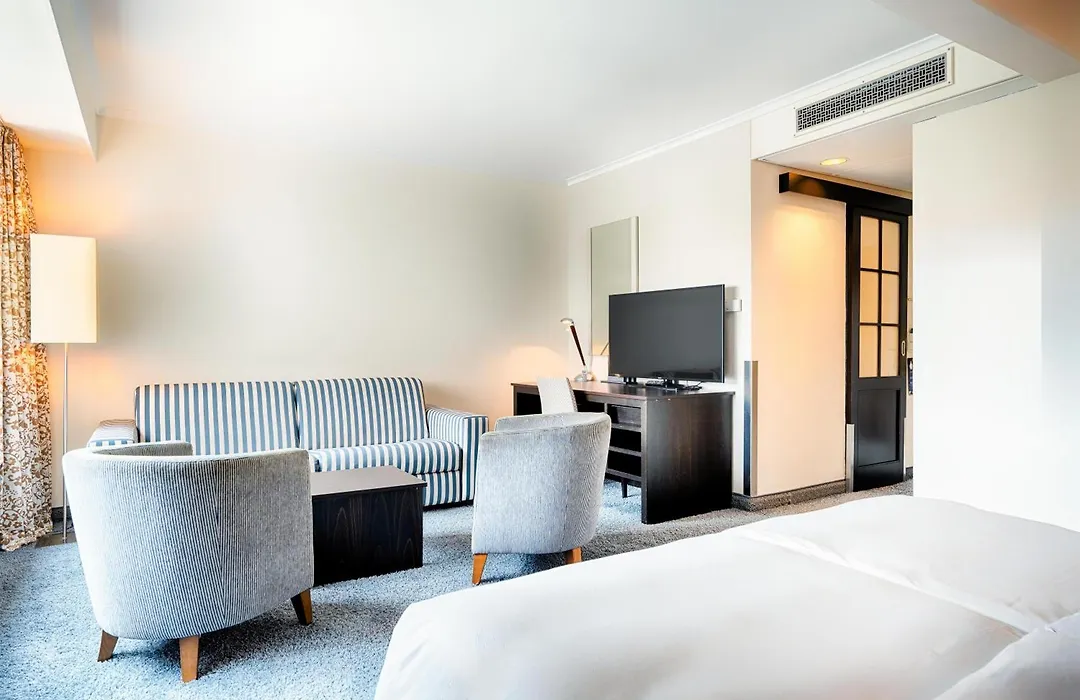 Radisson Blu Senator Hotel, Lübeck-1