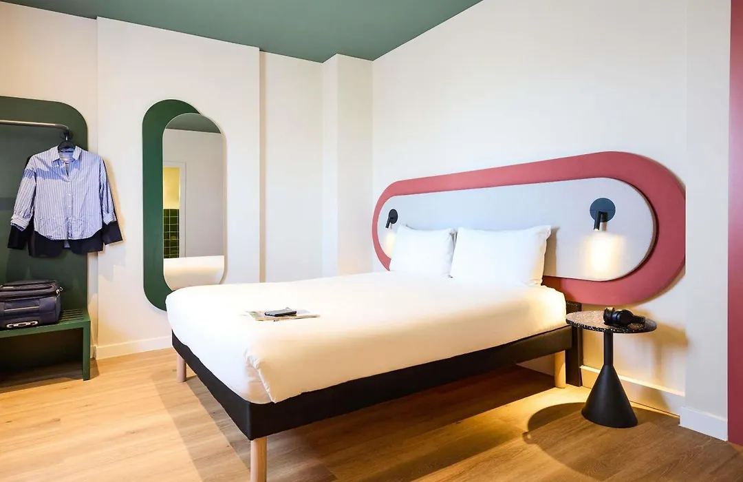 Ibis Styles Madrid Airport Valdebebas-1