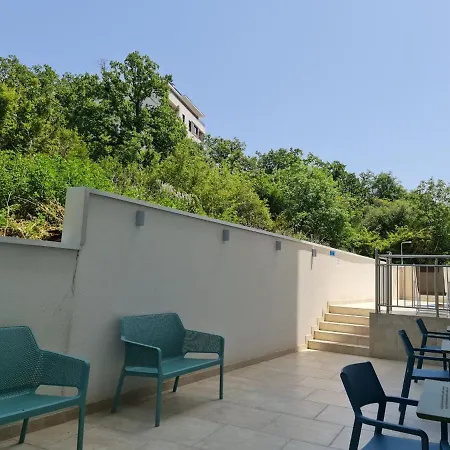 Apart Garni Hotel Larimar-2