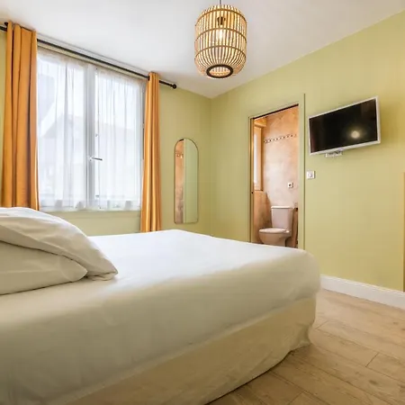 Hotel Cosmopolitain-3