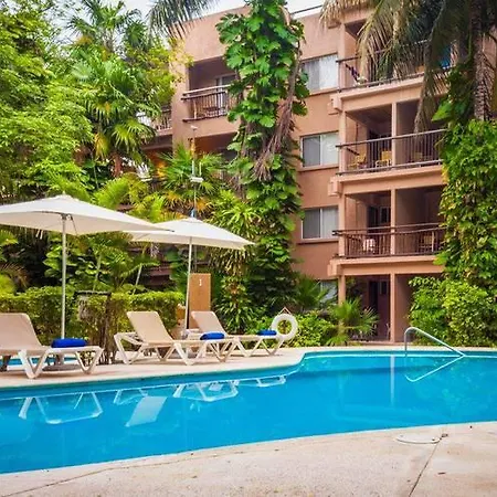 Tukan Hotel Playa Del Carmen-2
