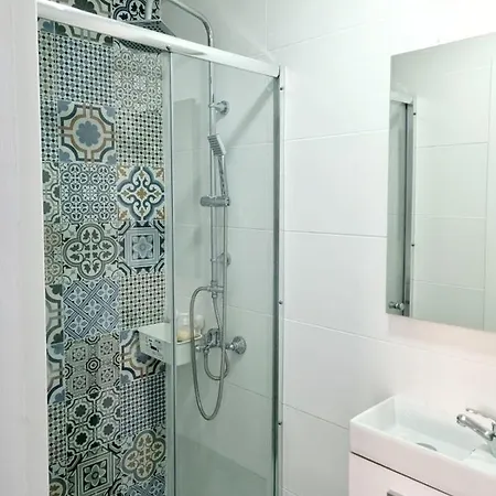Apartamentos T5 Valencia-2