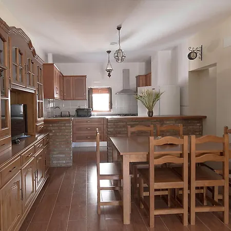 Apartamentos Rurales Las Chimeneas-2