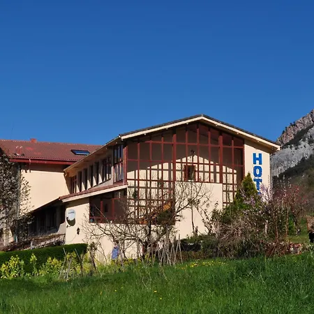 Hotel Torrecerredo-2