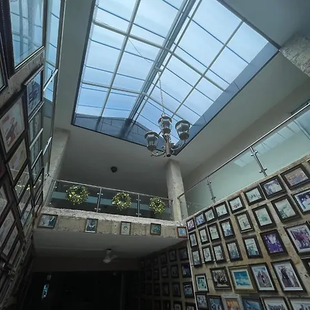 Hotel Frano Romana Center-3