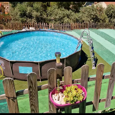 Casita con piscina cerca de Chinchón, Aranjuez y Parque Warner-3
