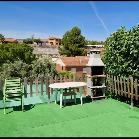Casita con piscina cerca de Chinchón, Aranjuez y Parque Warner-2