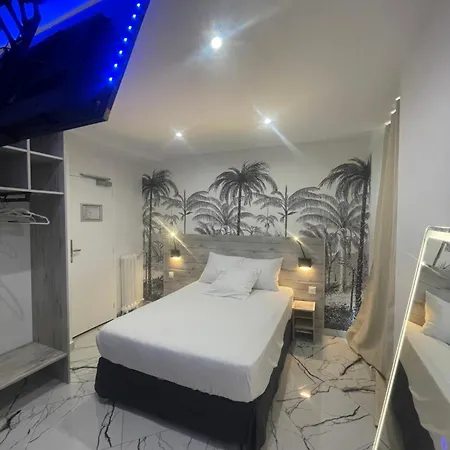 Modern'S Hotel-2