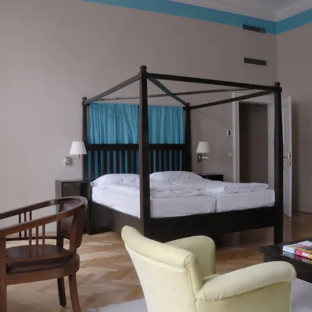 Small Luxury Hotel Altstadt Vienna-2