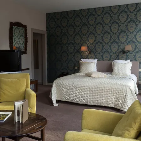 Hotel Duc De Bourgogne-3