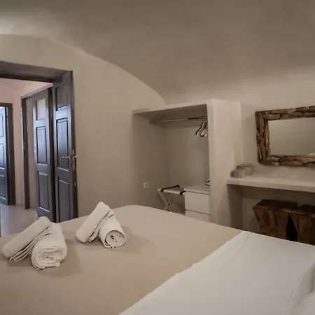 Alafouzou Cave Loft-2
