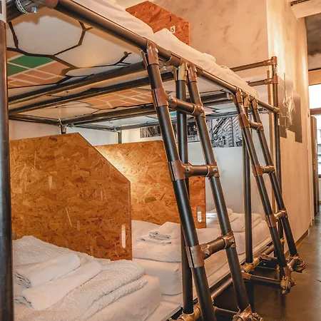 Chillout Hostel Zagreb-2