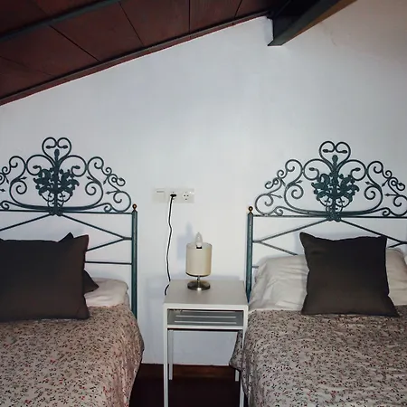Hostel El Lago, Caceres-3