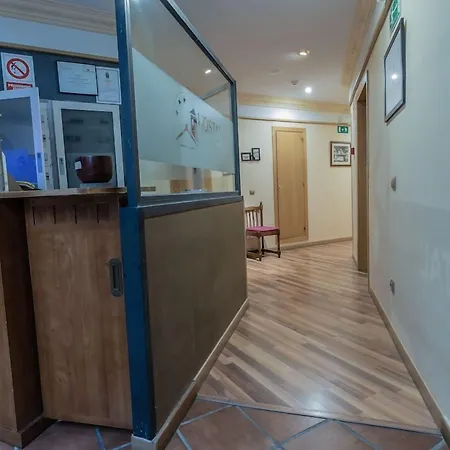 Hostal Rural El Caño by Vivere Stays-3