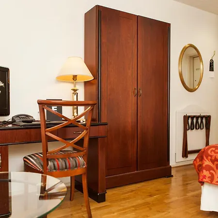 Elite Hotel Mollberg-3