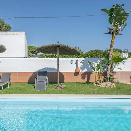 Casa Trafalmar con piscina exterior-3