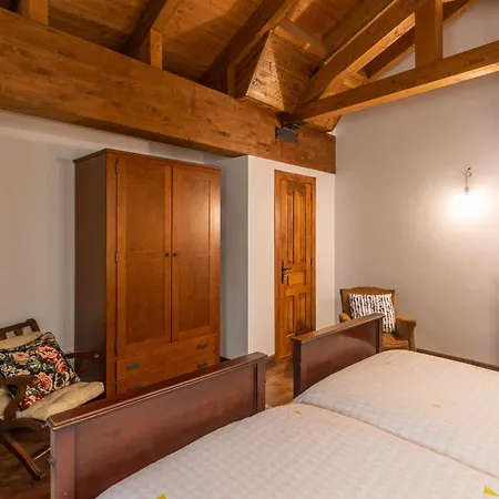 Casa Maruja – Confort y encanto rural con vistas-3