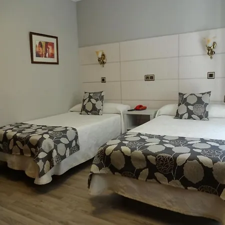 Hotel Los Naranjos-3