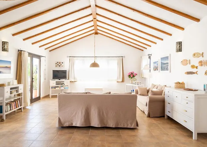 Alquiler de vacaciones: Villa Arriba