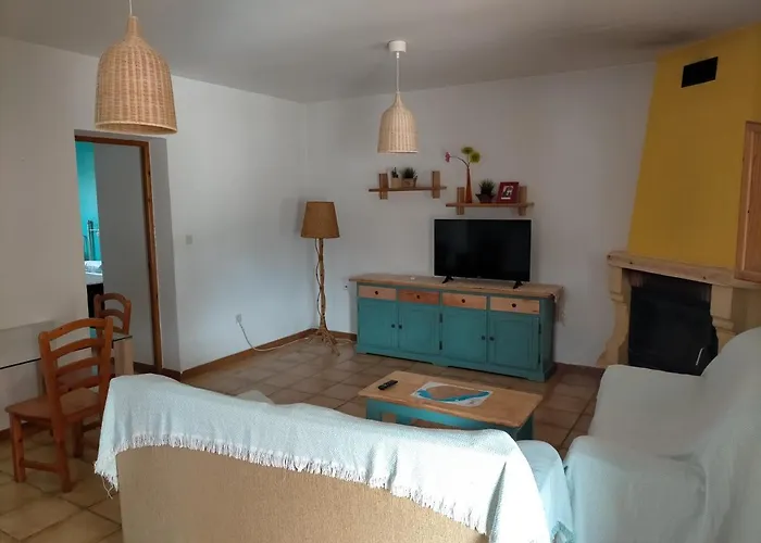 Villa con piscina: Casas la Noria