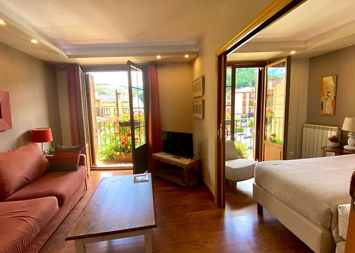 Apartamentos Turísticos Ezcaray