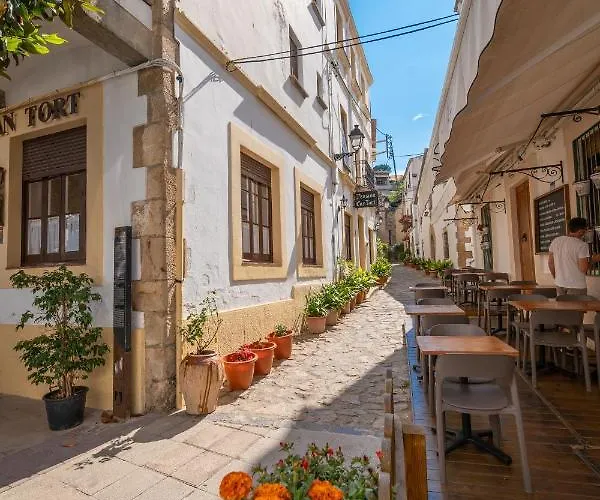 P&R Hostals Can Tort