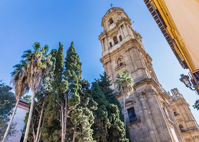 Central Malaga At Mitjana Plaza