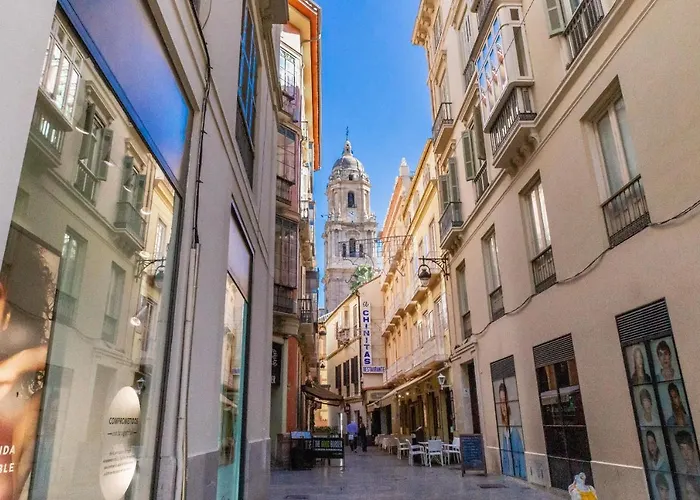 Central Malaga At Mitjana Plaza