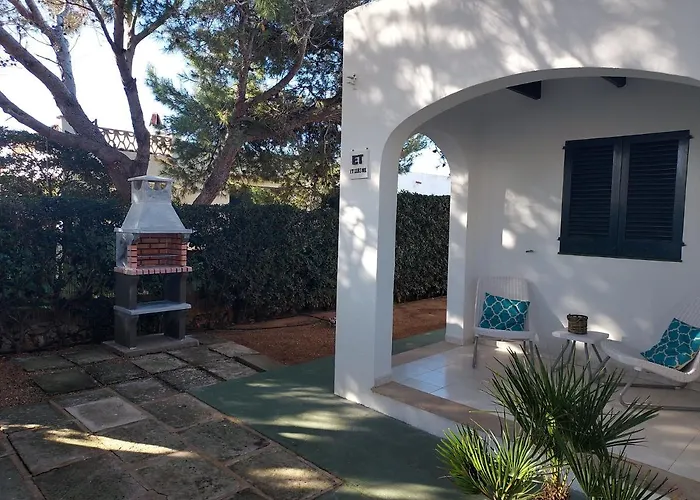 Hotel cerca del colegio: Apartamentos Delfines