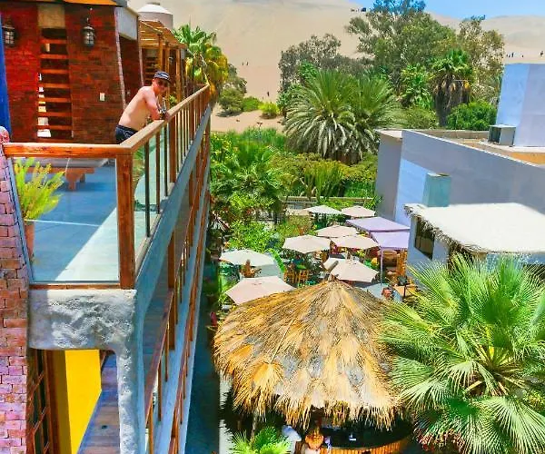 Banana'S Adventure Hostel