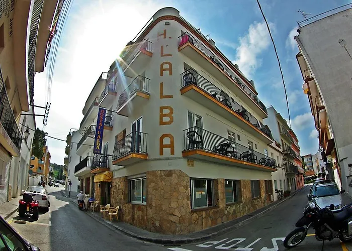  Hostal L'Alba