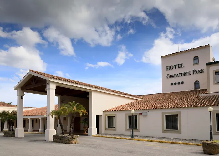 Hotel familiar: AZZ Guadacorte Campo de Gibraltar