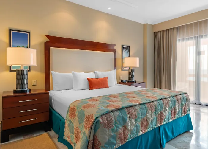  Wyndham Grand Cancun All Inclusive Resort & Villas