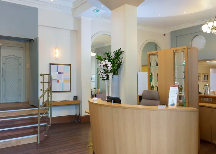 Hotel de 4 estrellas: Leonardo Boutique Hotel Paris Opera