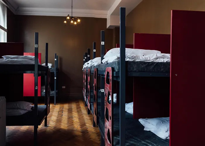 Hotel cerca del colegio: Clink78 Hostel