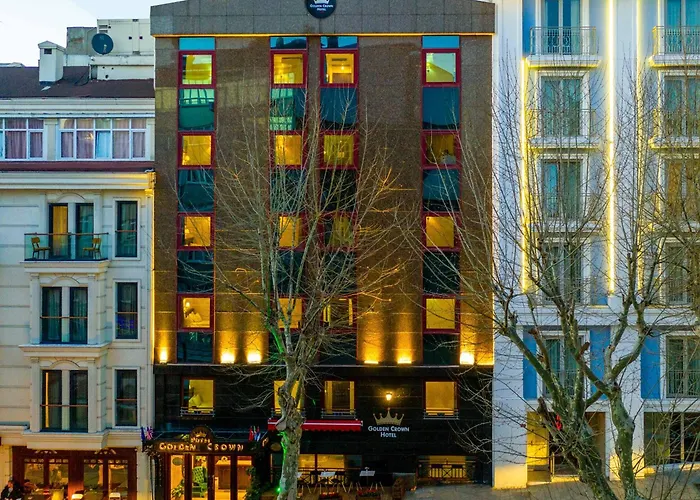 Hotel barato: Golden Crown Hotel