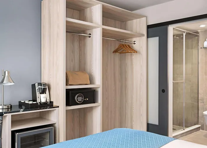 Hotel familiar: Wingate By Wyndham New York Midtown South/5Th Ave