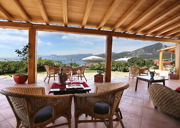 Hotel Villa Gustui Maris