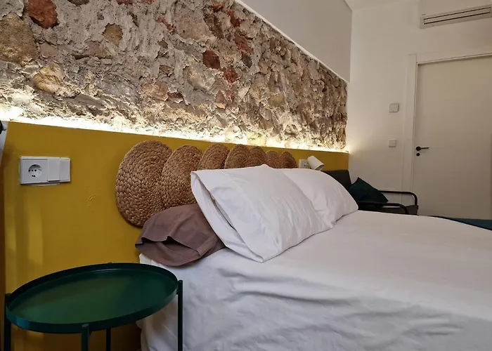 Hotel cerca del colegio: El 32