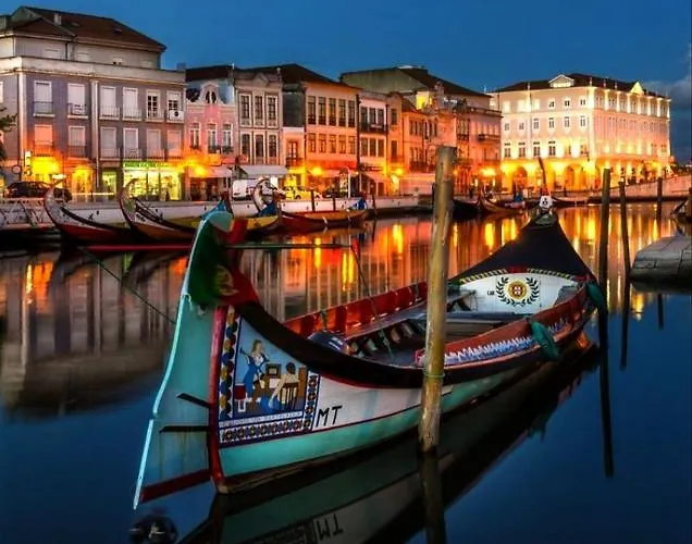 Aveiro Theater Rooms