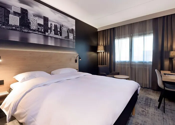  Park Inn By Radisson Oslo Airport West