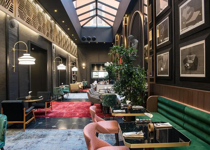 Hotel de 5 estrellas: Umilta 36