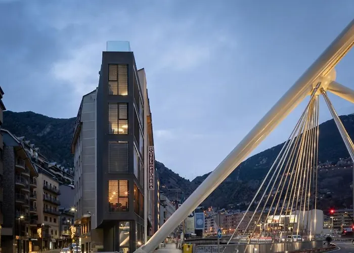 Plan B City Center Aparthotel