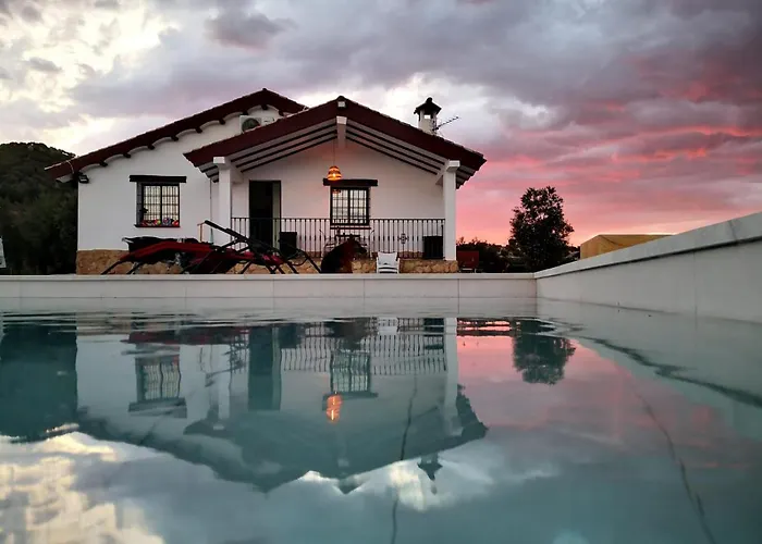 Chalet: Casa Rural La Choza De Mindo