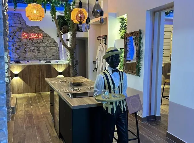 Grenoble La Suite 2 Spa Jaccuzzi Et Sauna Privatif