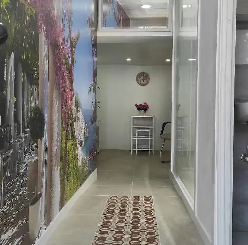 Hotel familiar: Casa Mejías, excelente localización, cerca de los principales puntos turísticos de Antequera