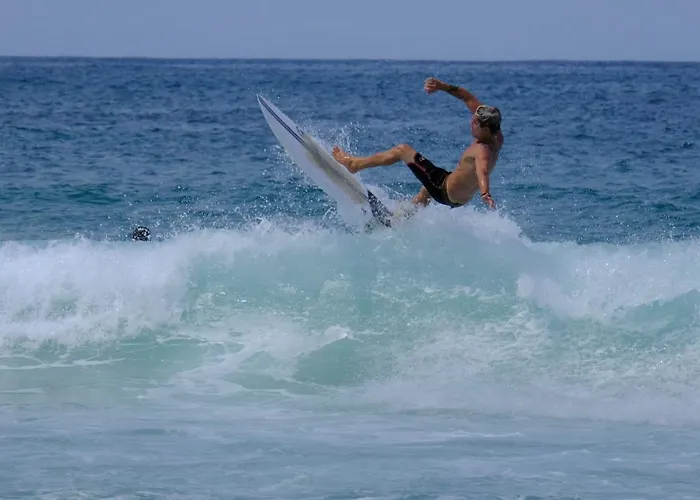 Llanes Surfcamp & Hostel