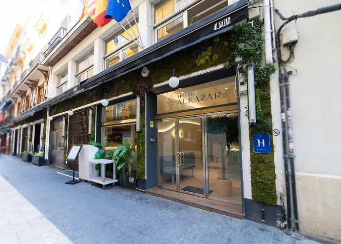 Resort: Hotel Alkazar